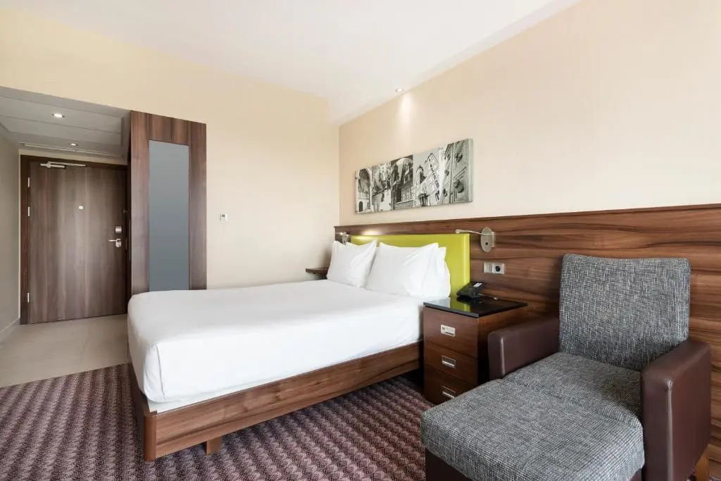 Hampton by Hilton Krakow - Chambres