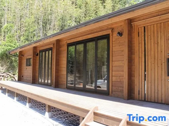 Iki New Log House