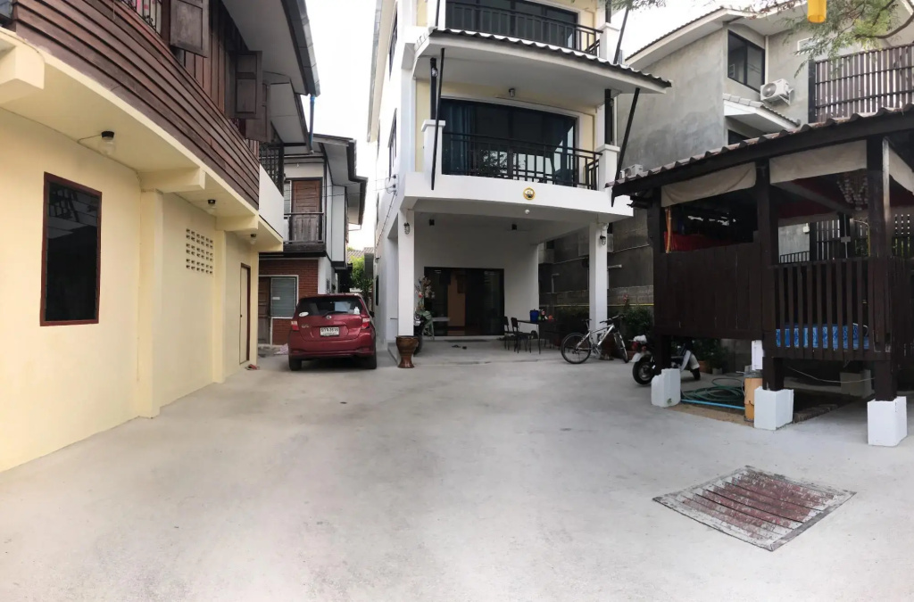 Baan Chaisri