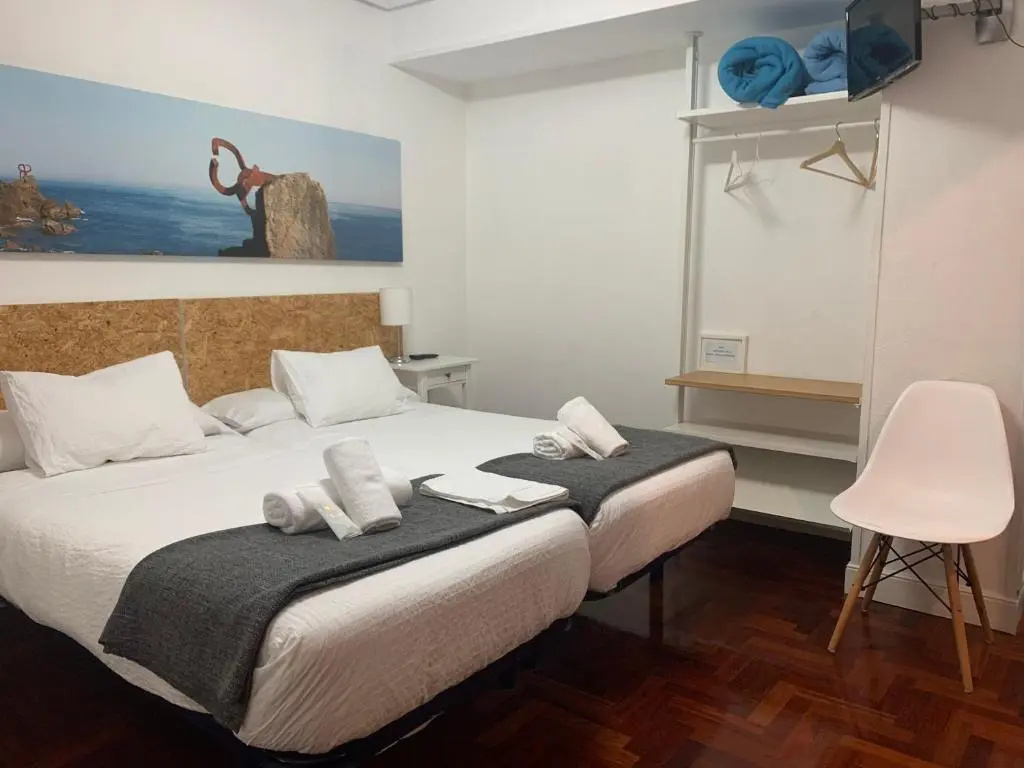 Standard Double room (full double bed)