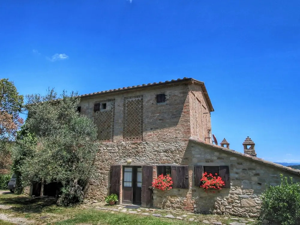 Farmhouse in Umbertide Near Lake Trasimeno