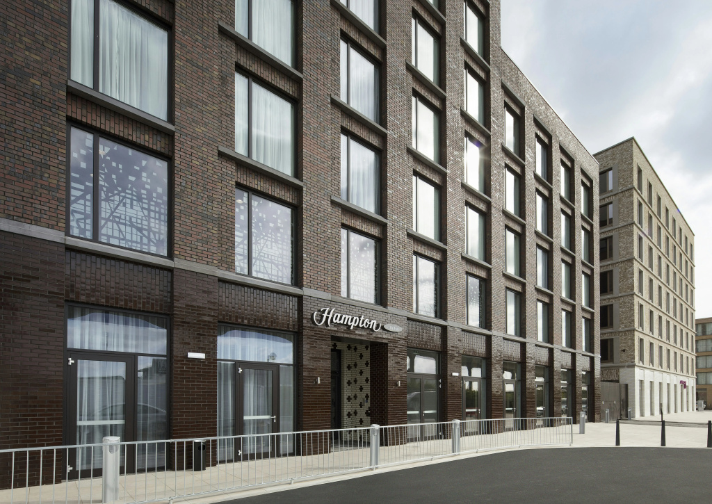 Отель Hampton by Hilton London Excel — фото