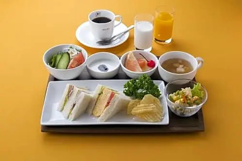 Shin Osaka Station Hotel Annex - Chambres