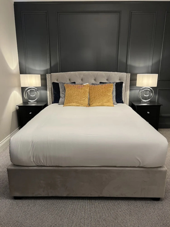 The Wolf Inn (Adults Only) — 4