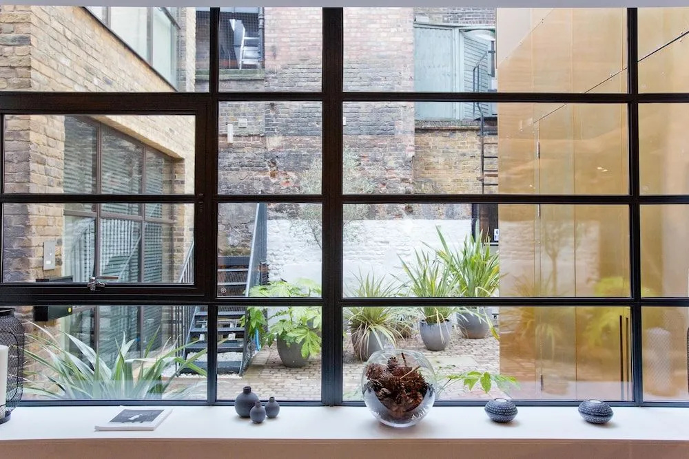 Luxury Royalty Mews