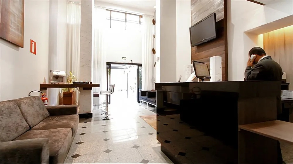 Bristol Golden Plaza Hotel - Général