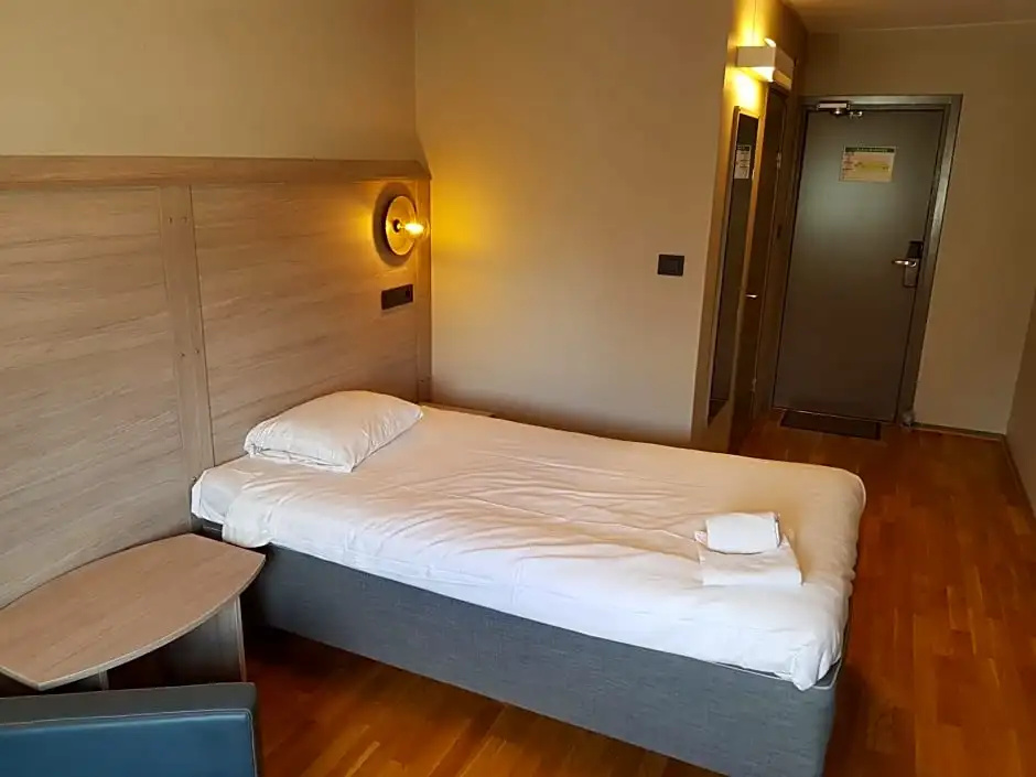 Hotell Stinsen - Chambres
