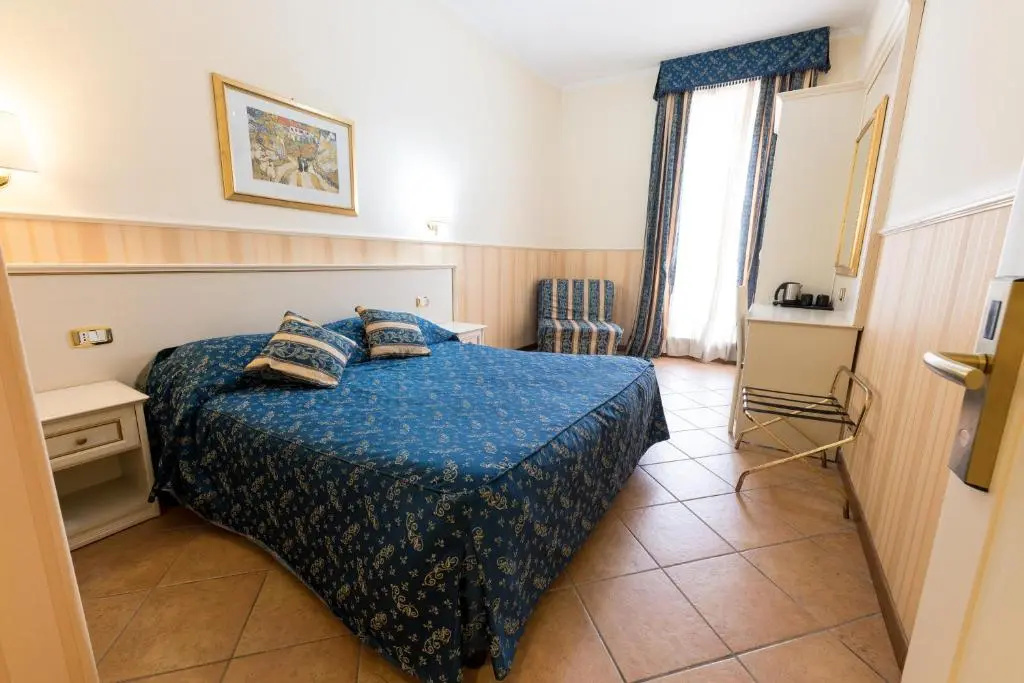 Hotel Anfiteatro Flavio - Chambres