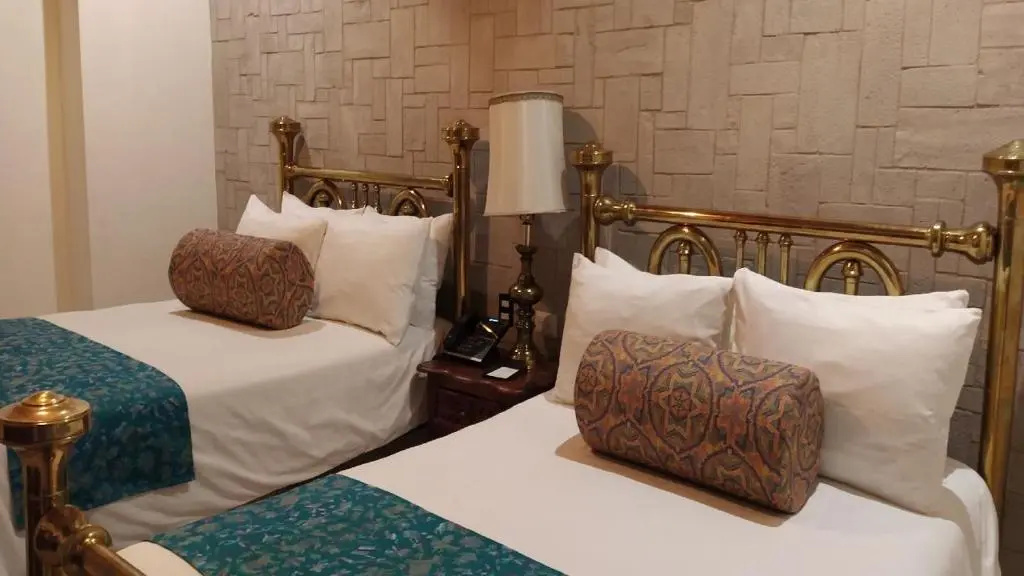 Deluxe Double room (twin beds)