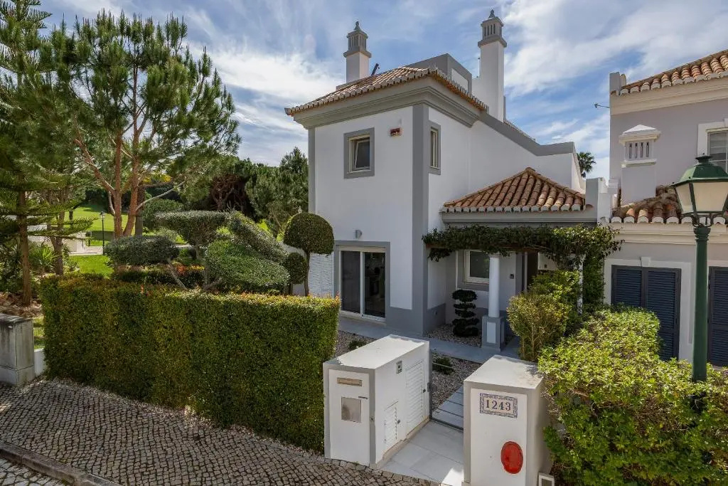 Deluxe Villa