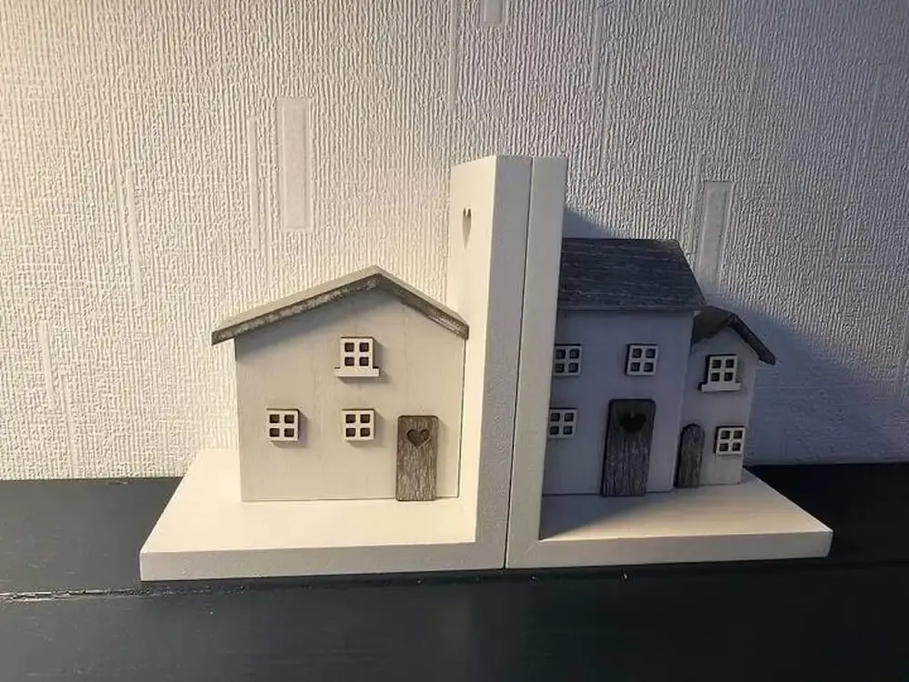 Pet Friendly - 2 Bedrooms - 4 Guests - Parking