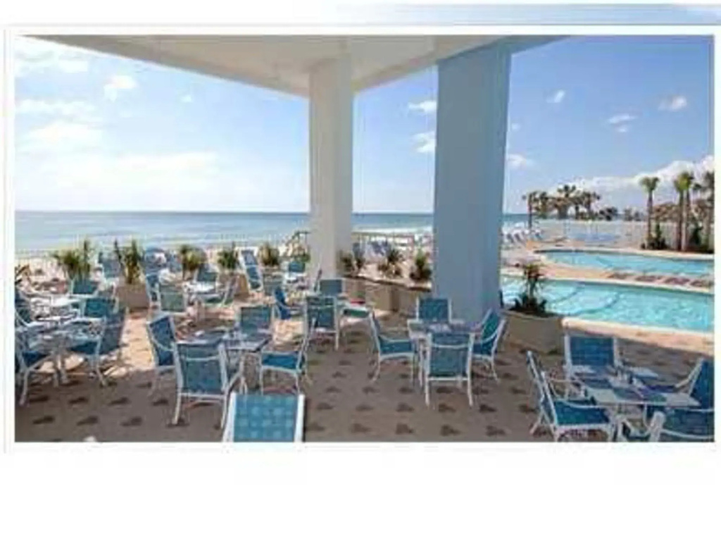 Majestic Beach Tower 2 2207 280627 by RedAwning