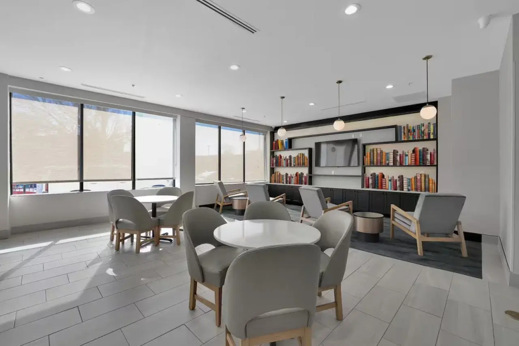 Holiday Inn Express And Suites Washington Dc Noma by IHG - Général