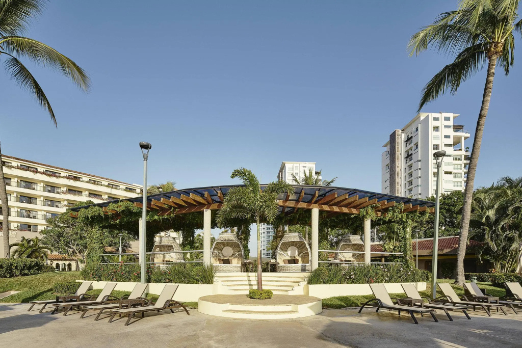 Marriott Puerto Vallarta Resort & Spa - 2