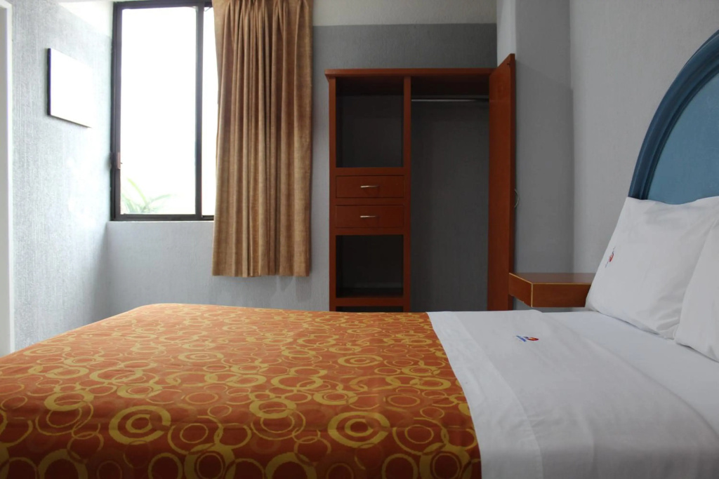 Hotel Central Puebla — 4