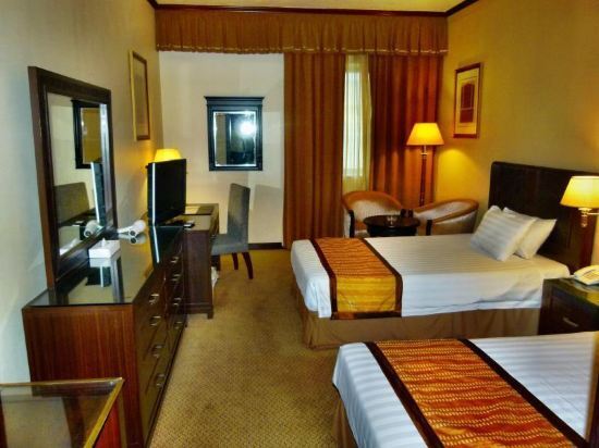 Mayfair Hotel