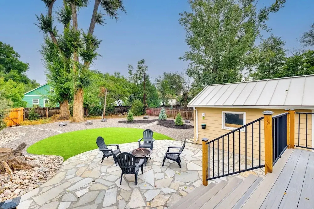Loveland Retreat w/ Bicycles, Deck & Fire Pit!