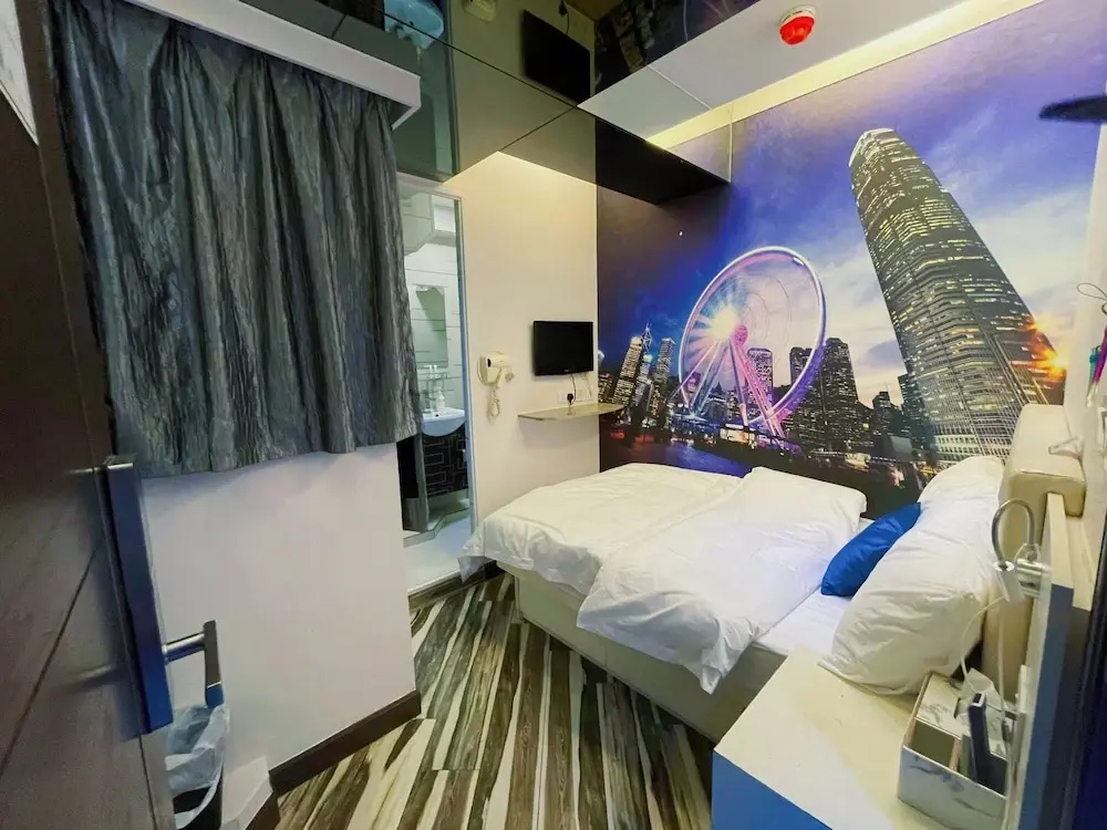 Standard Double room (full double bed)