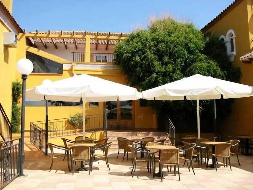 Hotel Entresierras - Général