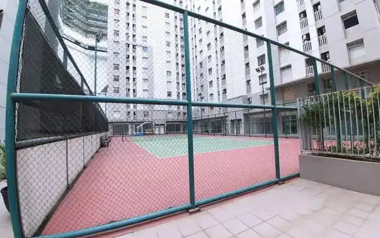Tidy and Cozy Stay 1BR Green Bay Pluit Apartment By Travelio