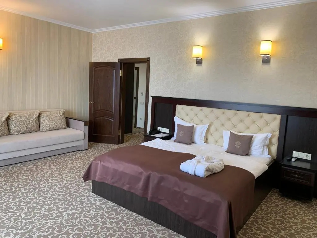 Suite with balcony