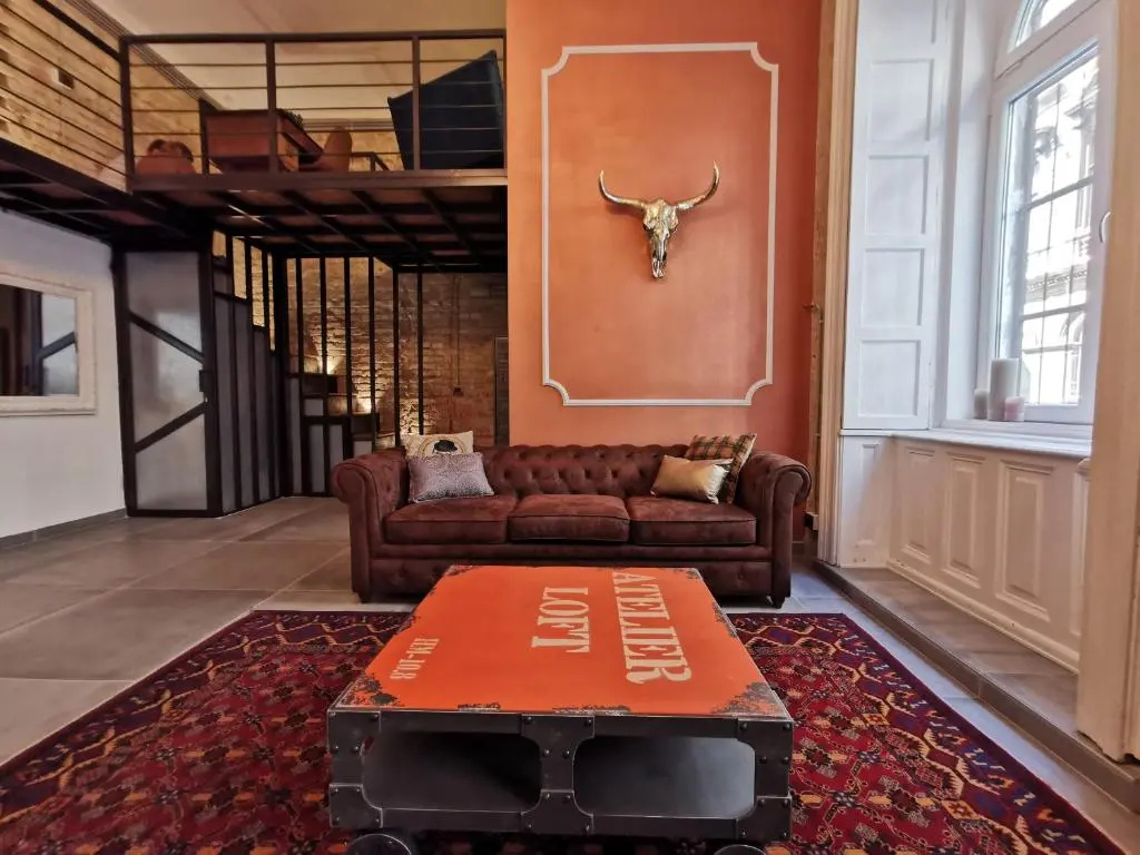 3 Bedrooms Apartment