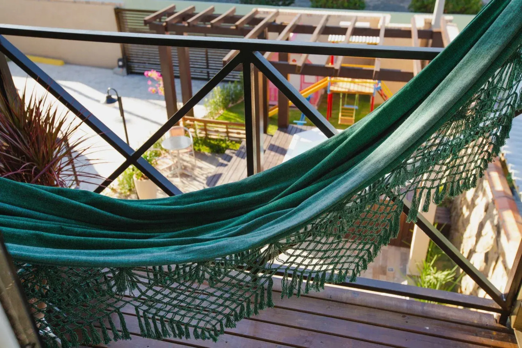 Balcony & Terrace