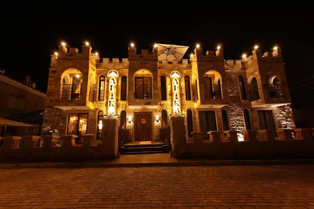 Alika Castle House