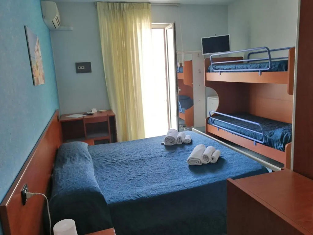 Megaron Hotel - Général