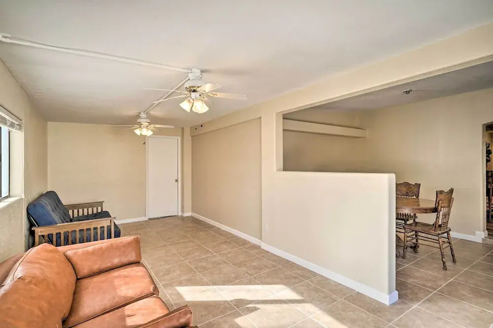 3 Mi to Lake Havasu: Home w/ Patio — фото 4