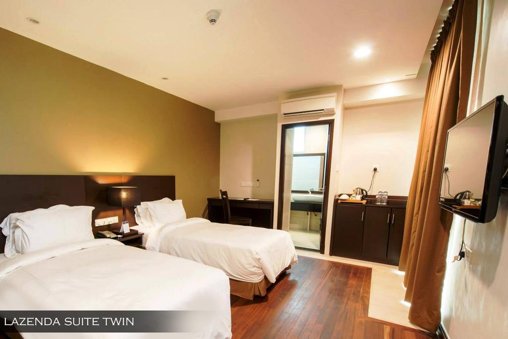 Lazenda Hotel