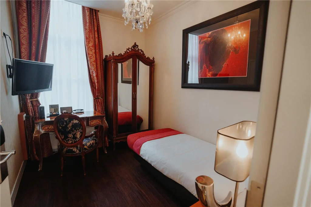 Grand Museum Hotel, BW Signature Collection - Chambres