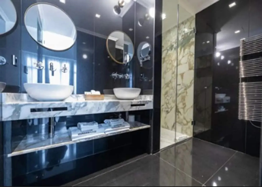 Junior Suite with balcony