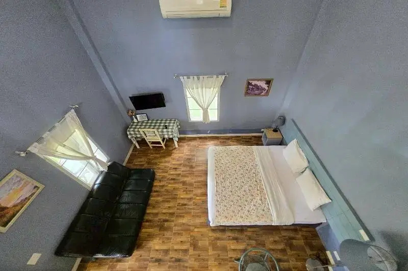 Standard Family room