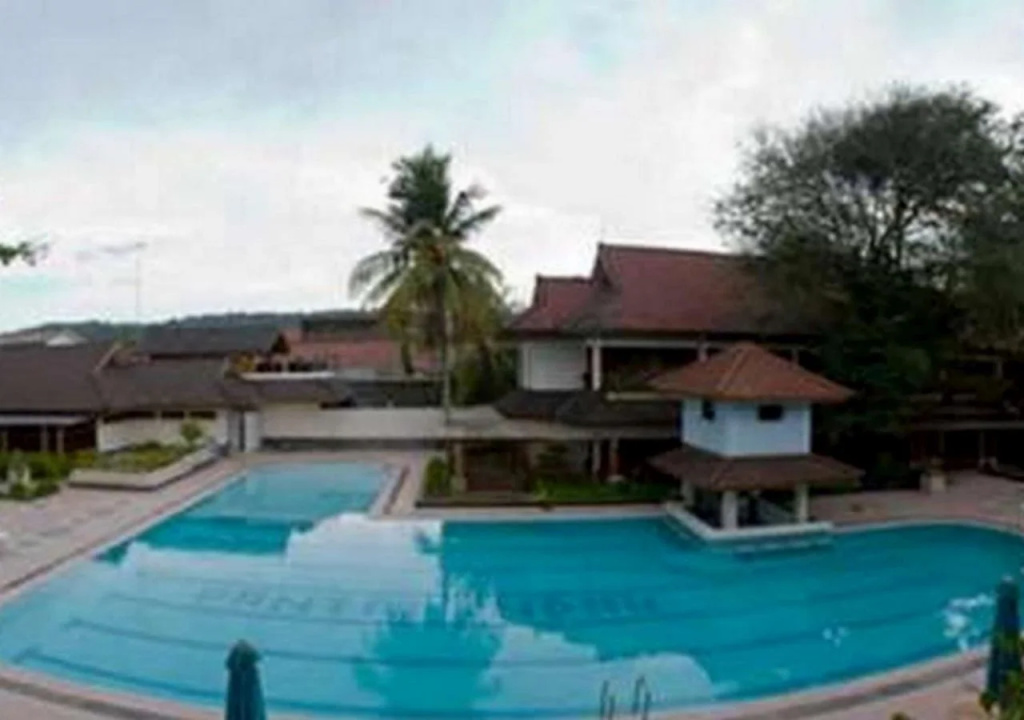 Pantai Indah Resort Hotel Barat - фото 2