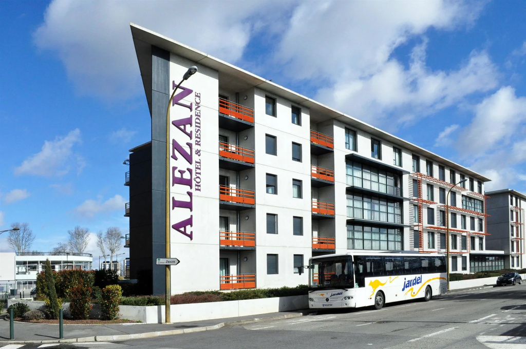 Voir la photo 1 — Alezan Hotel