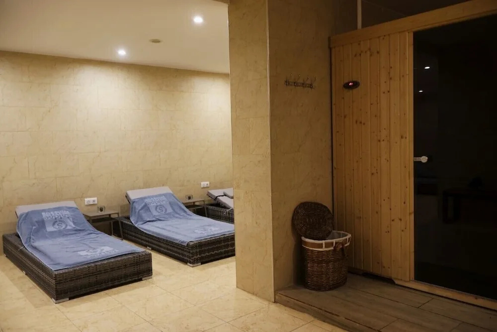 Hotel photo 30