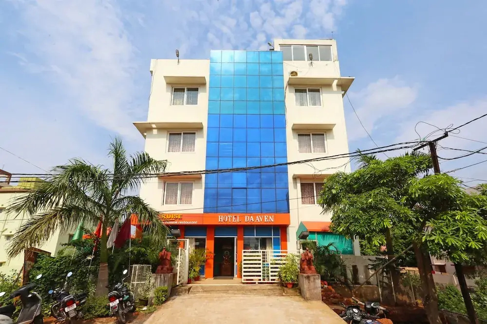 OYO 3869 Hotel Daaven