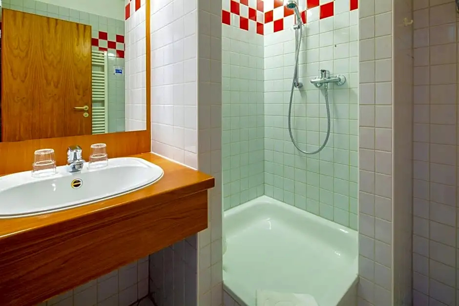Kim Hotel im Park - Chambres