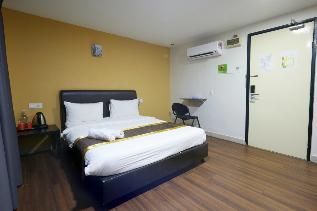 Hotel Sunjoy9 OKR Near Midvalley 10 Mins Only — фото