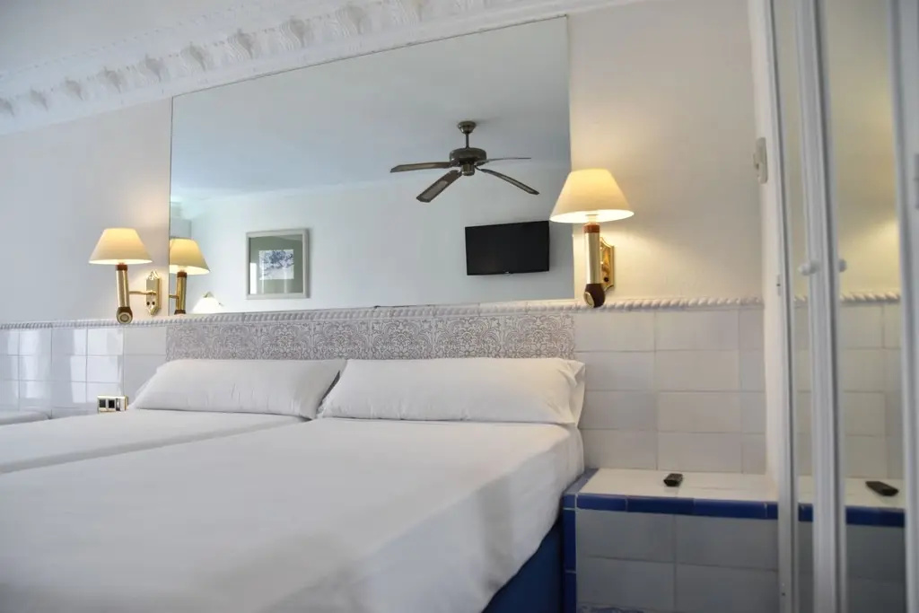 Diver Roquetas Hotel - Chambres