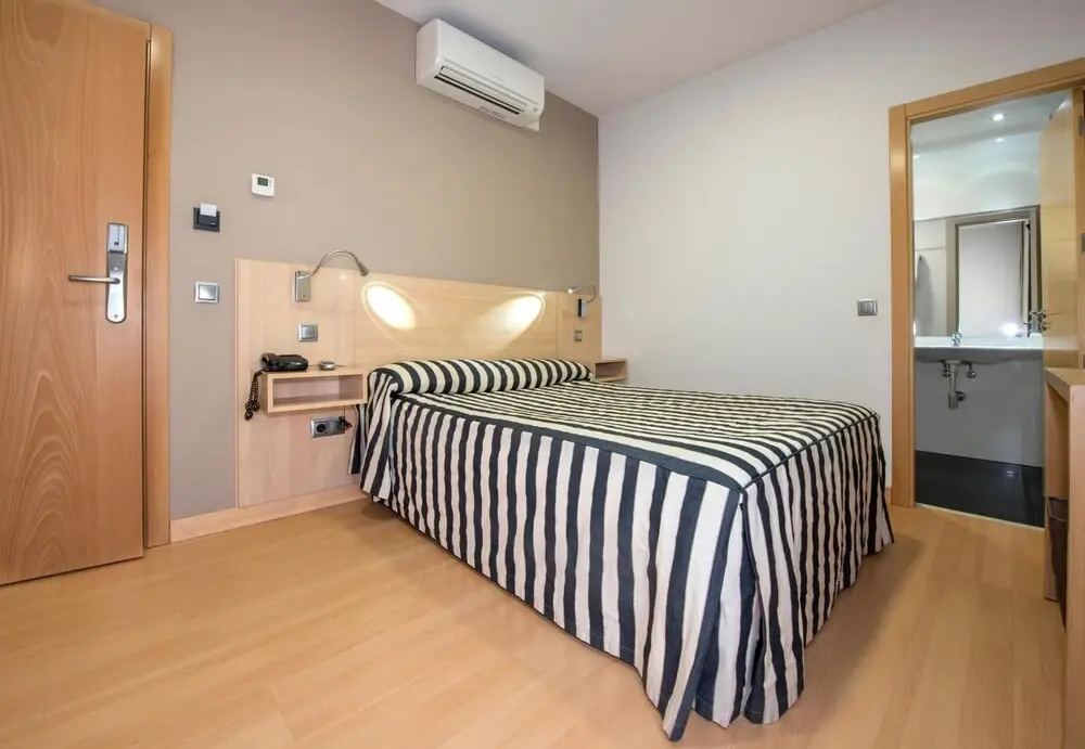 Hotel Puerta de la Santa - Général