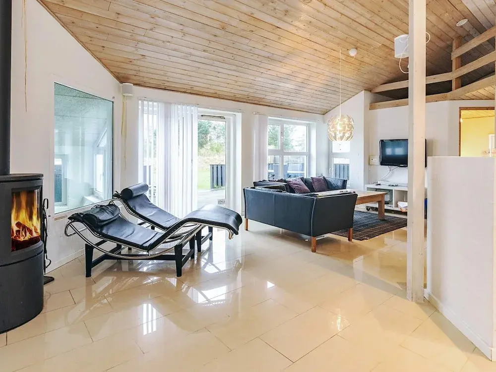 10 Person Holiday Home in Hjorring - фото 5