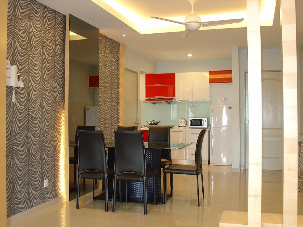 Duta Hotel & Residence