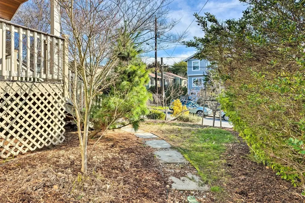 Quaint Seattle Apt ~ 1 Mi to UW Campus!, Seattle