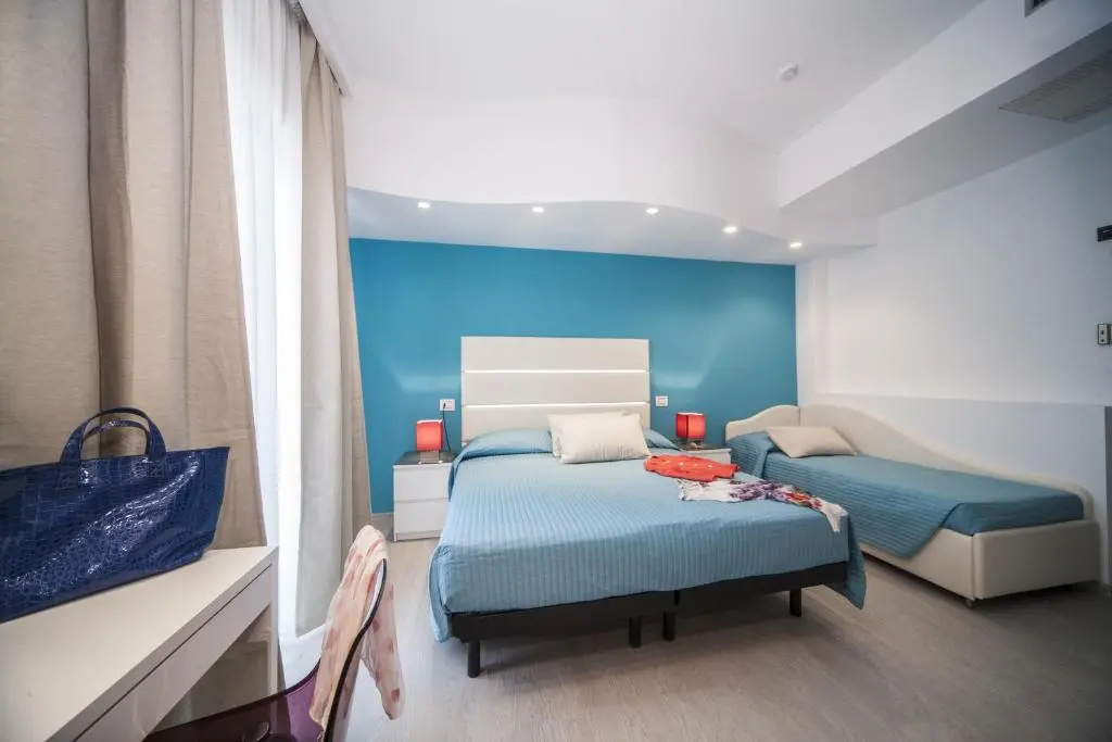 Superior Triple room
