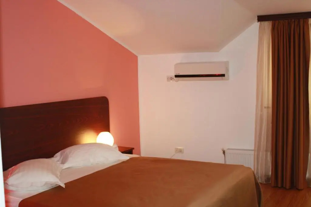 Hotel Lacul Racilor - Chambres