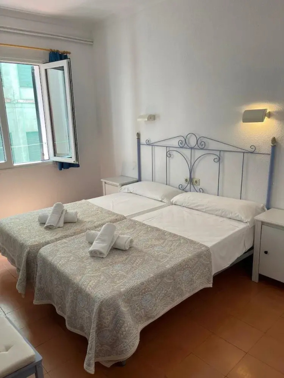 Standard room with balcony