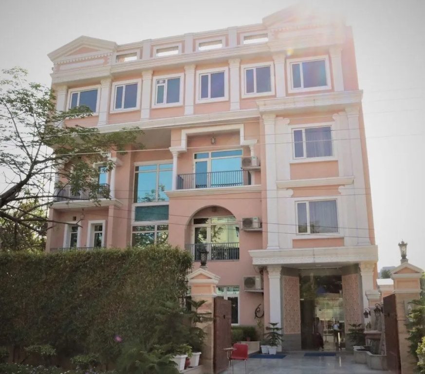 Royal Residence Iffco Chowk