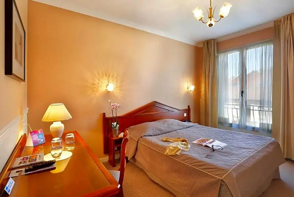 The Originals City, Hotel Paray-Le-Monial - Chambres